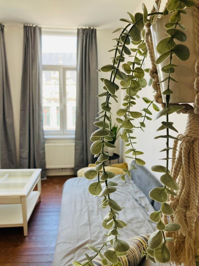 Bnb Hotel Suikernest Anvers Exterior foto