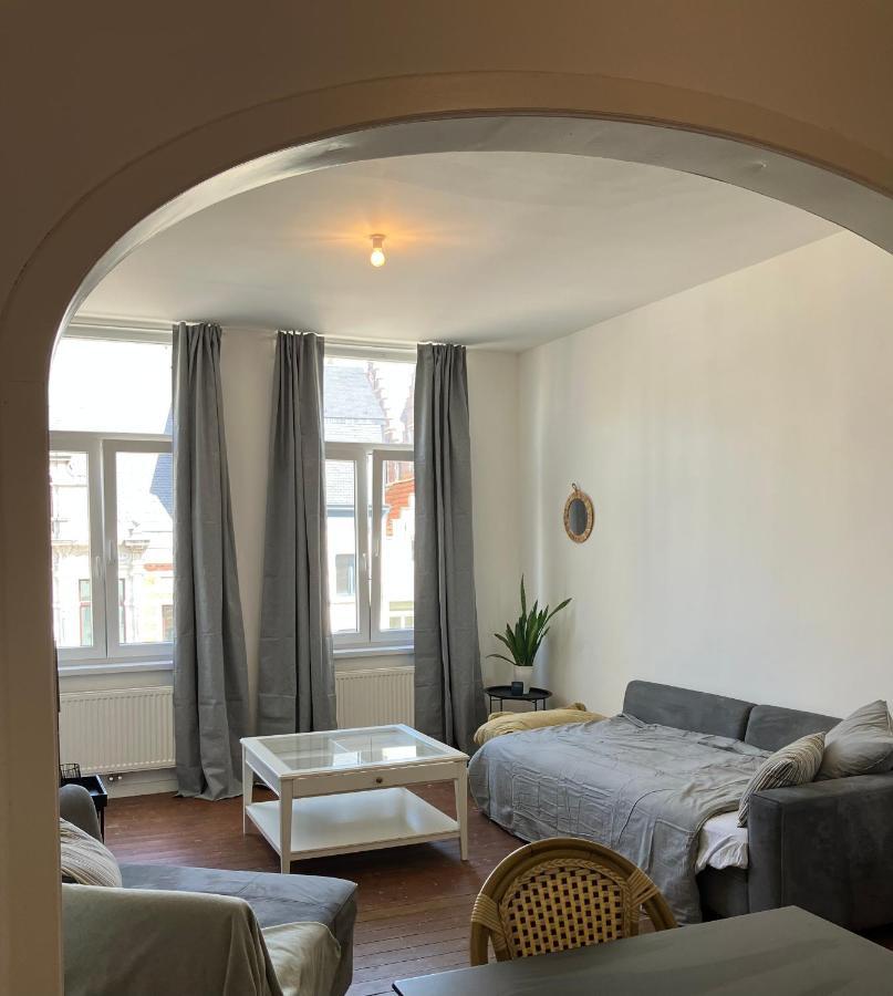 Bnb Hotel Suikernest Anvers Exterior foto