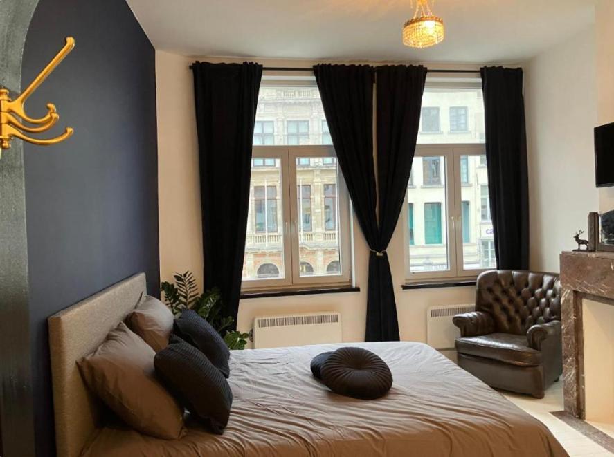Bnb Hotel Suikernest Anvers Exterior foto